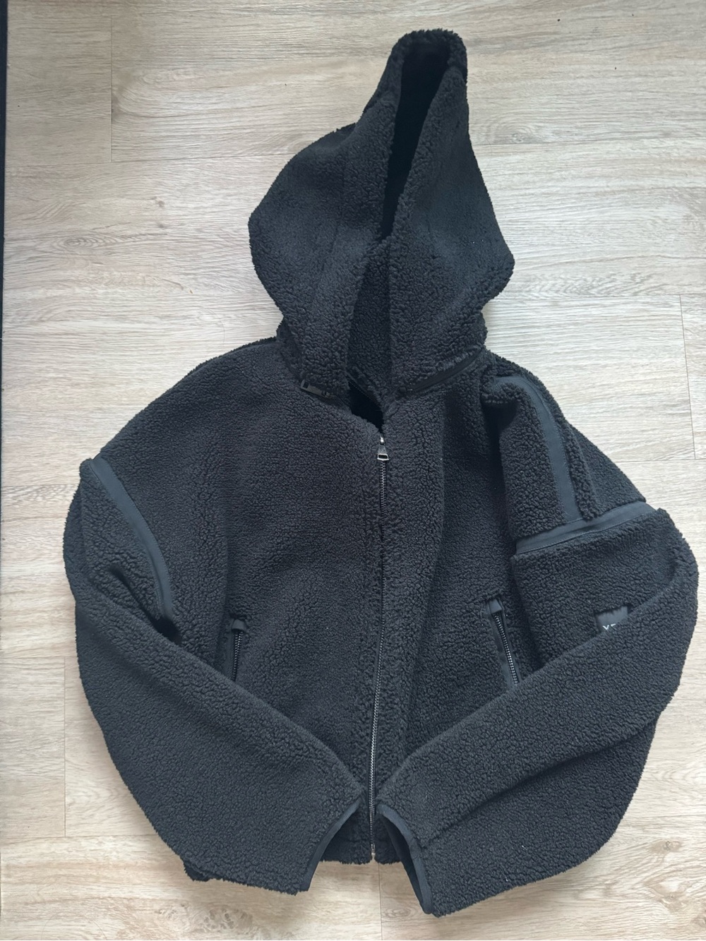 Abercrombie YPB Cropped Cozy Black Sherpa Hooded Zip Jacket